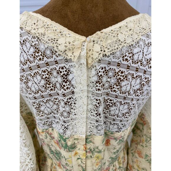 Whimsigoth Cottagecore Feminine Boho Festival Maxi Dress Lace Bell Sleeves - Picture 7 of 14